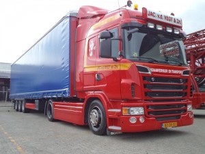 Scania R440 002